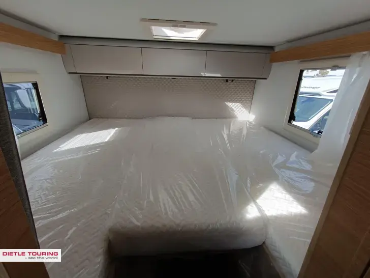 Fahrzeugbild Adria Coral 60Y 670 DL Jubilee Combi 6E, Modell 26 #15