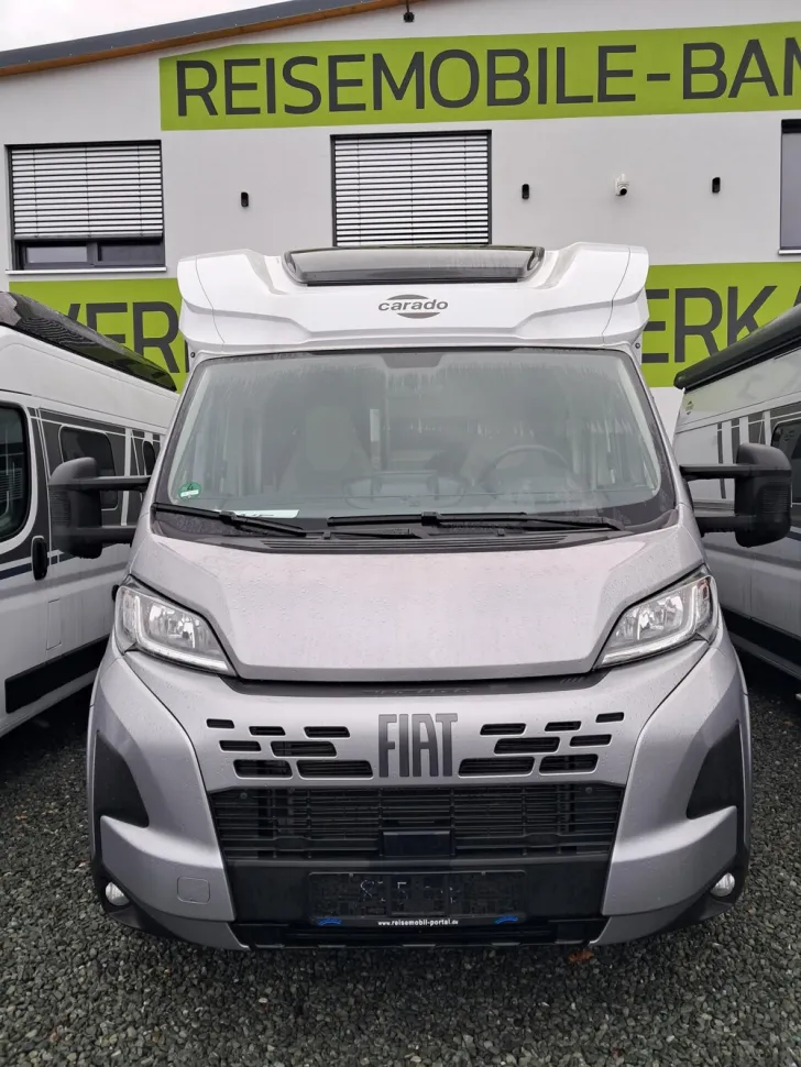 Fahrzeugbild Carado T 338 #3