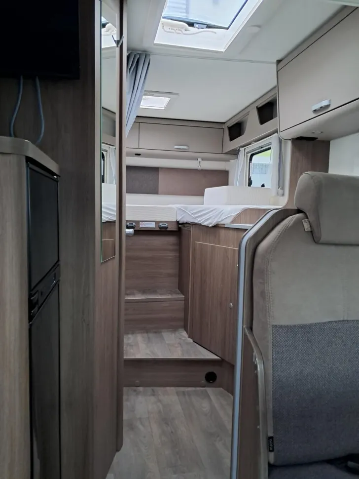 Fahrzeugbild Carado T 338 #7