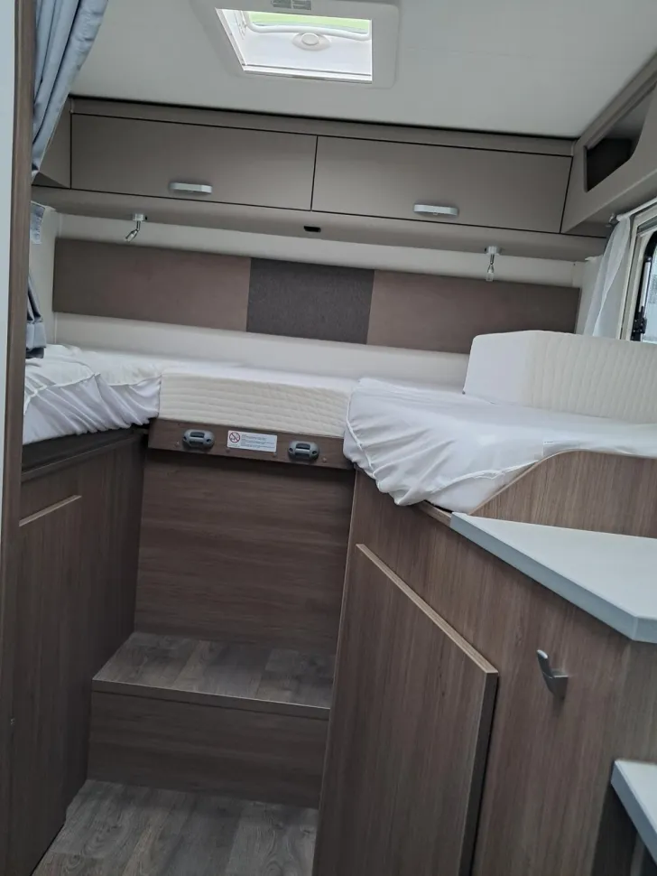 Fahrzeugbild Carado T 338 #8