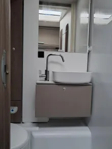 Fahrzeugbild Carado T 338 #9