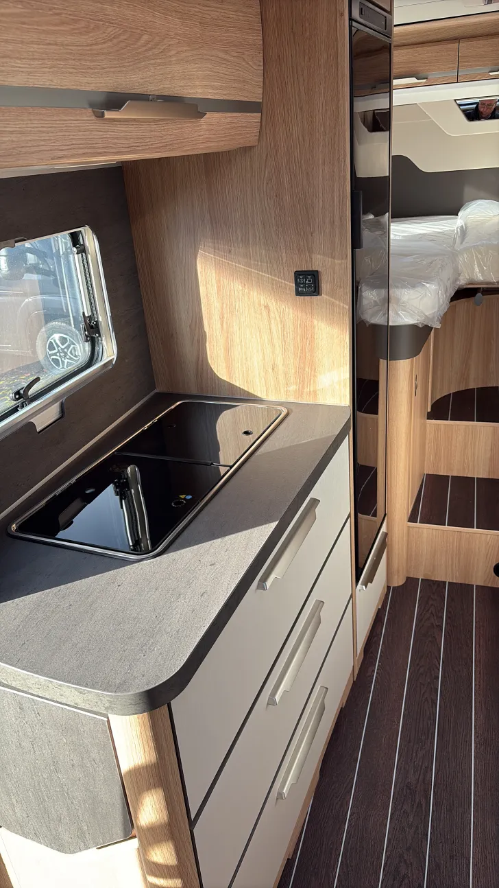 Küchen Knaus Sky TI 650 MEG Automatik
