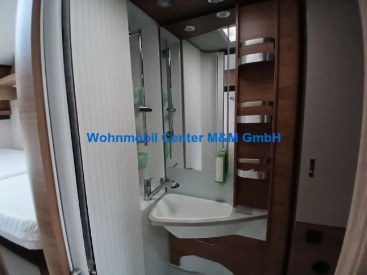 Fahrzeugbild Knaus Live I 650 MEG Pandora Alarm 180PS Backofen #9