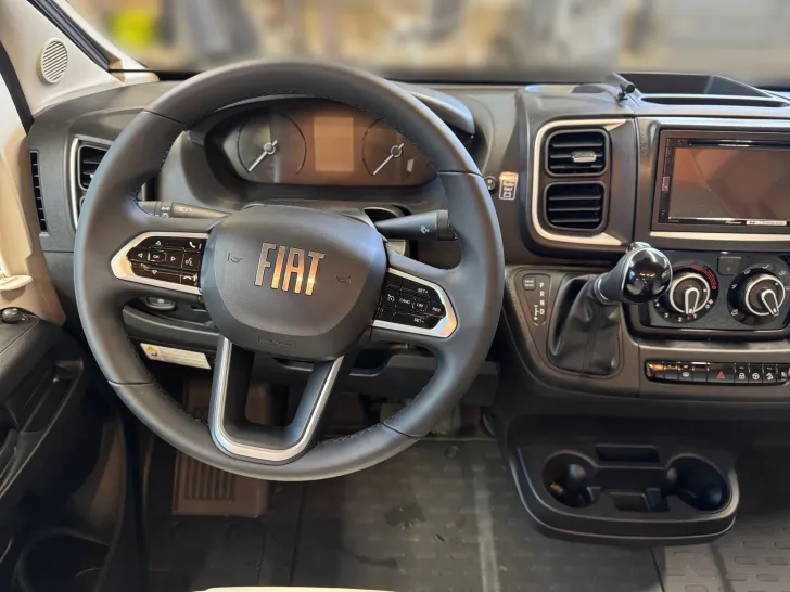 Fahrzeugbild Bürstner B66 690 TD #7