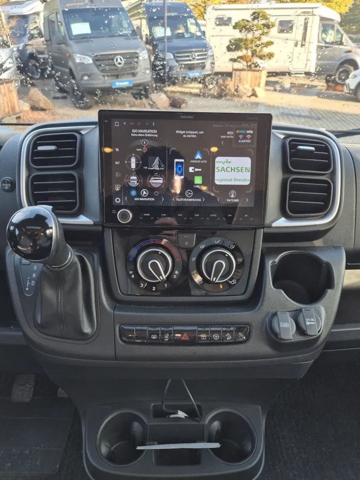 Fahrzeugbild Carado T338 pro+ *Automatik*Navi*Kamera*SAT* #12