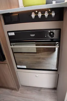 Fahrzeugbild Carado T448 pro+ *5.Sitz*Backofen*Combi-6E* #21