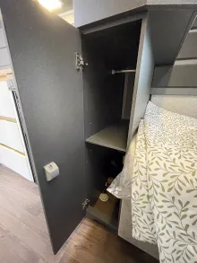 Fahrzeugbild Knaus AZUR 460 EU *DuoControl*Markise* #26