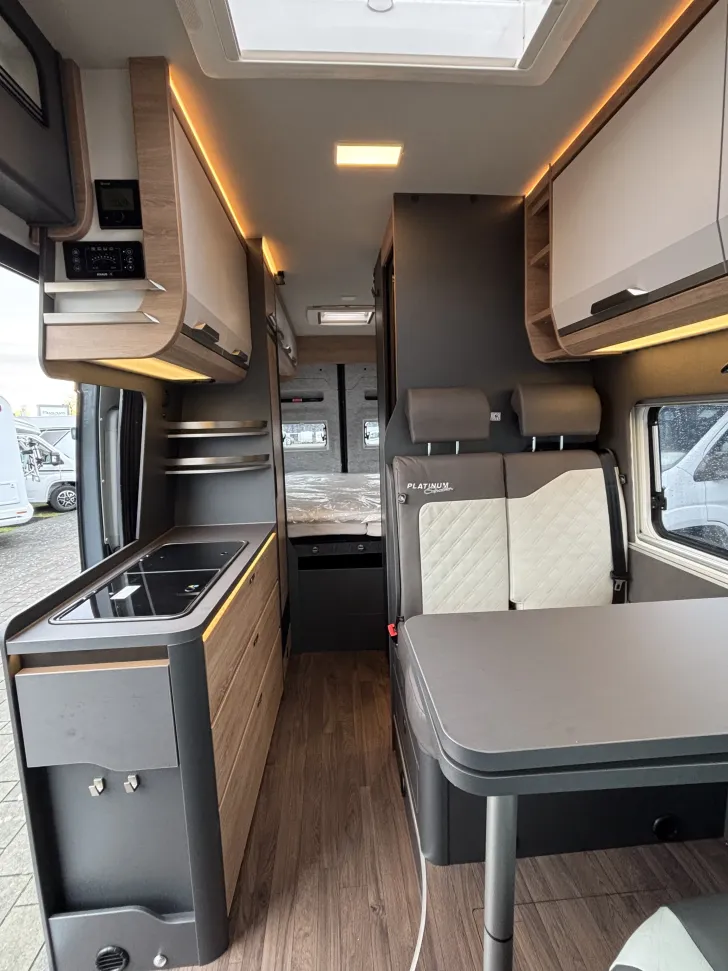 Fahrzeugbild Knaus BoxLife 630 ME Platinum Selection 2026 ACC Hubbett gr. Kühlschr. #7