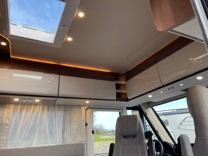Fahrzeugbild Carthago C2-tourer I 141 KB LE comfort Summer Sale #21
