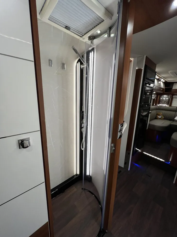 Fahrzeugbild Carthago liner-for-two I 53 L Iveco (203) #21