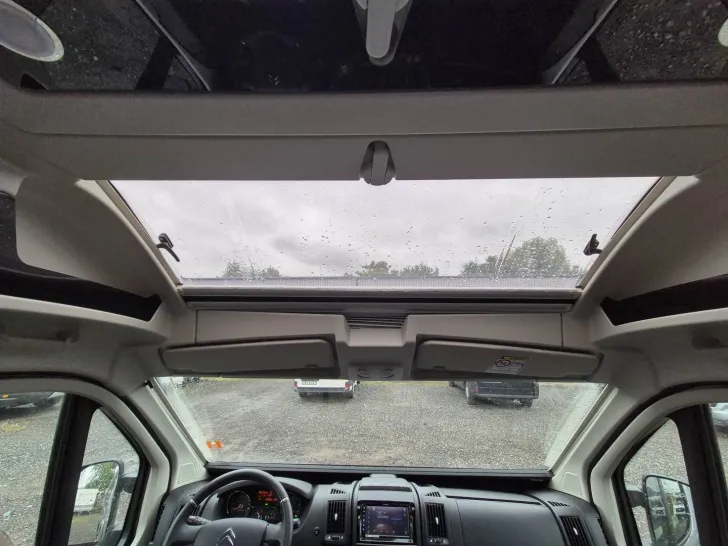 Fahrzeugbild Clever Runner 636 #9