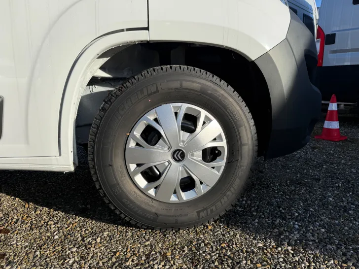 Fahrzeugbild Glücksmobil VAN V 60 SP #3