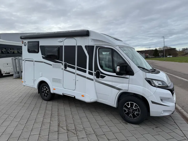 Fahrzeugbild Sunlight VAN ADVENTURE ED V 60 #3