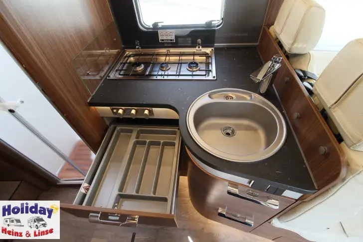 Fahrzeugbild Hymer B-Klasse MC I 680 Auflastung 4.500 kg #13