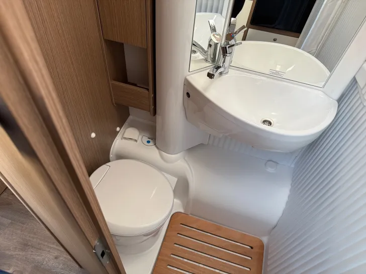 Fahrzeugbild Carado T 448 #10