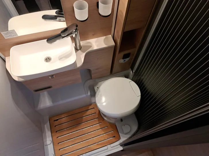 Fahrzeugbild Dethleffs Globebus Camp Active T 4 Automatik #18