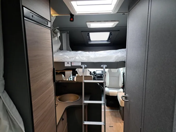 Fahrzeugbild Dethleffs Trend Active T 6817 EB Hubbett, Chassispaket #15