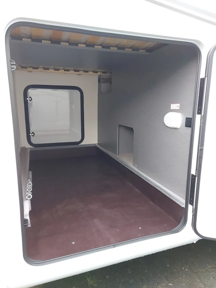 Fahrzeugbild Etrusco T-Modell Base 6.9 SBC #22