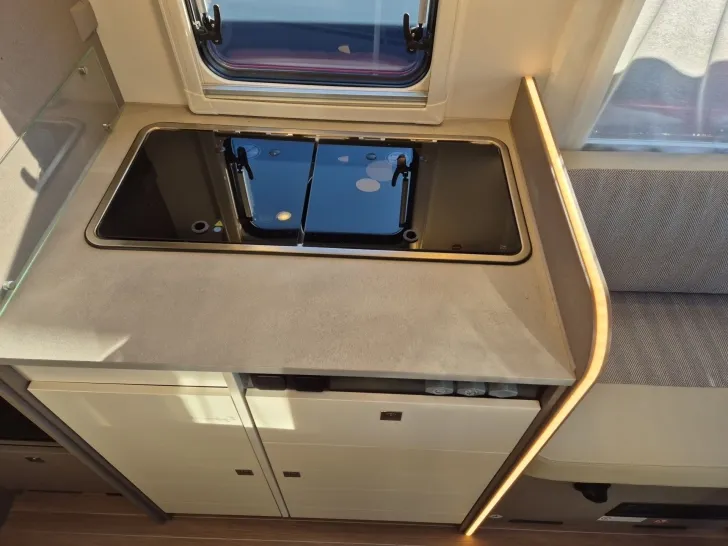 Fahrzeugbild Etrusco VAN 6.8 SCF #8