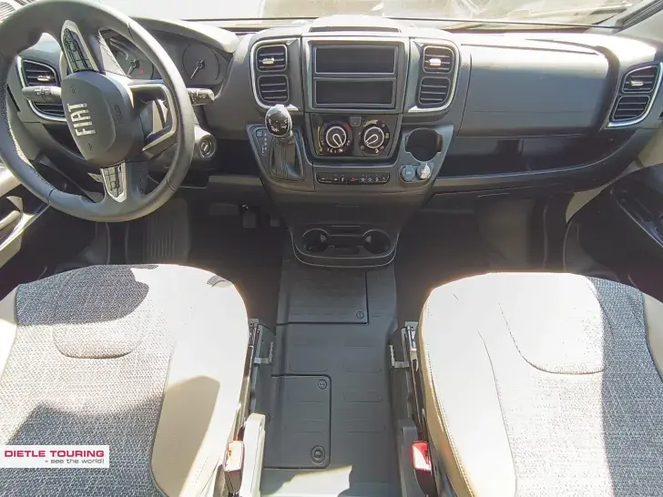 Fahrzeugbild Dethleffs Globetrail 600 DS Fiat Safety, Combi 6 Diesel #9
