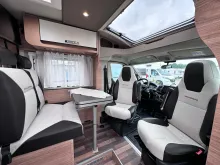Fahrzeugbild Weinsberg CaraCompact 600 MEG EDITION [PEPPER] Fenster hl Styling-Paket BLACK #8
