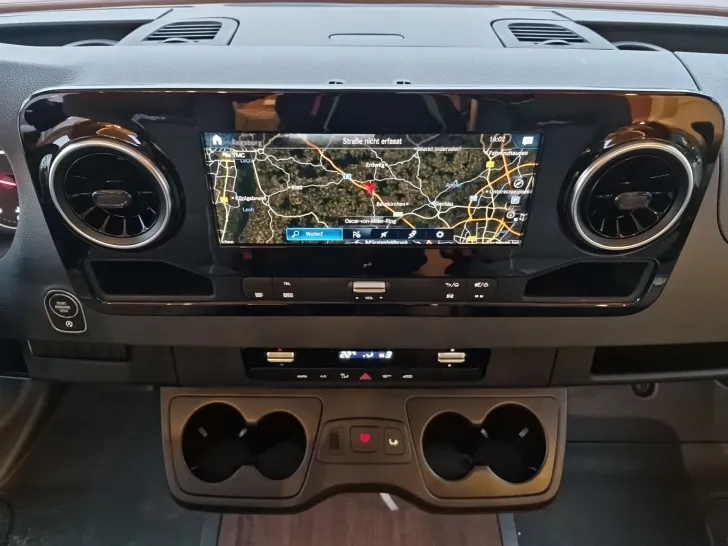 Fahrzeugbild Carthago C-LINE I 4.9 LE MB #9