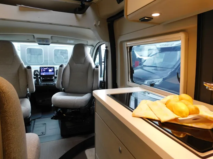 Fahrzeugbild Hymer Free Campus 600 Automatik+Winterfest+Schlafdach #11