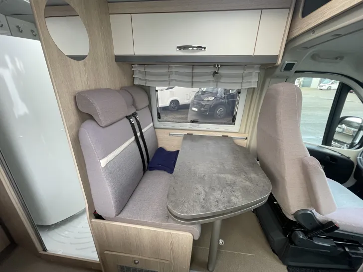 Fahrzeugbild Pössl Summit 640 wenige Kilometer #7