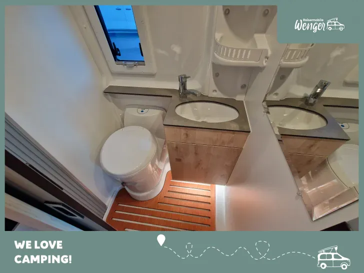 Fahrzeugbild Clever SELECT LINE Celebration 600 *** Keine offenen Wünsche *** #36