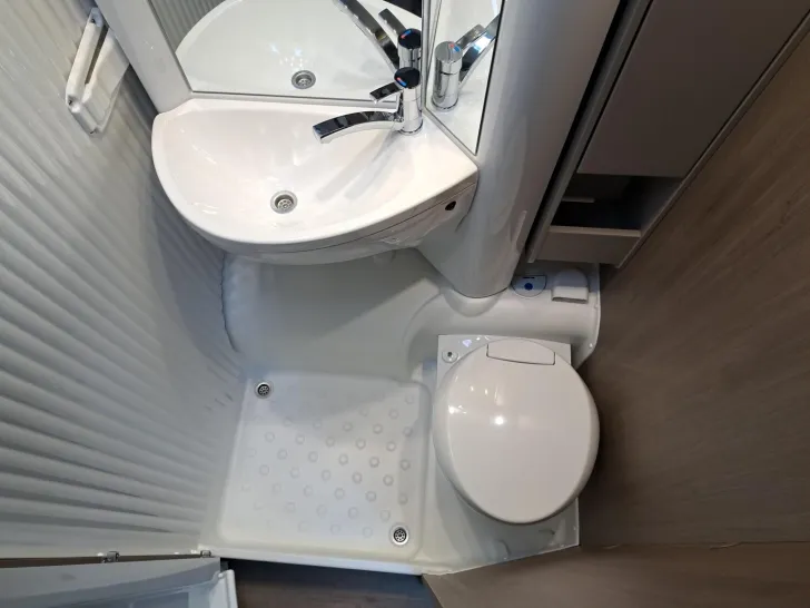 Fahrzeugbild Carado pro A 132 Markise, Fahrradträger #15