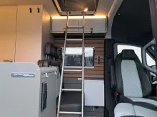 Fahrzeugbild Hymer Grand Canyon S CrossOver 600 Schlafdach, Solar #9