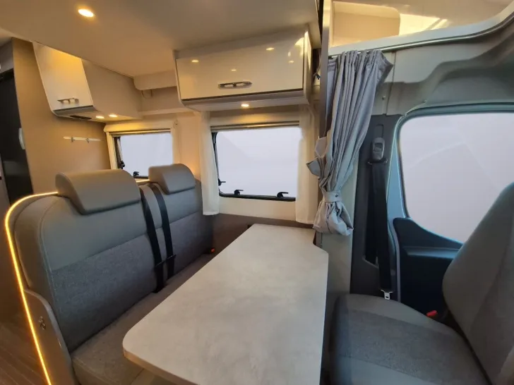 Fahrzeugbild Etrusco T 6.9 SR #6