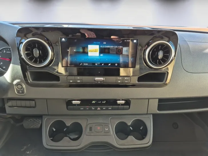 Fahrzeugbild Carthago E-LINE I 64 XL QB MB #4