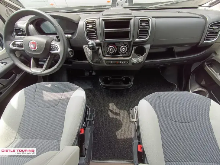 Fahrzeugbild VanTourer Comfort 600 D Aufstelldach, AHK #6