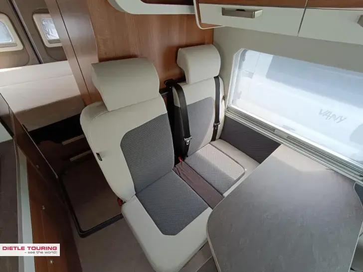 Fahrzeugbild VanTourer Comfort 600 D Aufstelldach, AHK #11