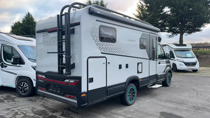 Fahrzeugbild Dethleffs Globebus Performance 4x4 T 46 Lithium+TV+Markise+Leder Excl* #3