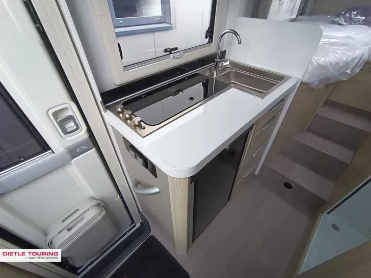 Fahrzeugbild Adria Compact ALL-IN SL Combi 6E, Tageszulassung #8