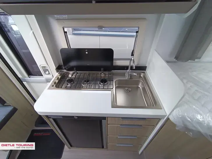 Fahrzeugbild Adria Compact ALL-IN SL Combi 6E, Tageszulassung #9