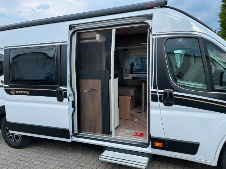Fahrzeugbild Malibu Van charming GT skyview 640 LE RB 180 PS Solar #5