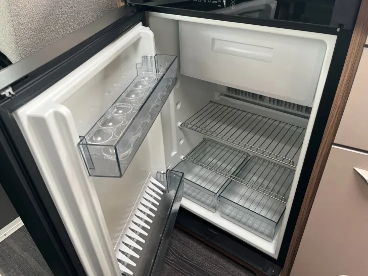 Fahrzeugbild Knaus VAN I 550 MF Solar, Automatik, Klima #41