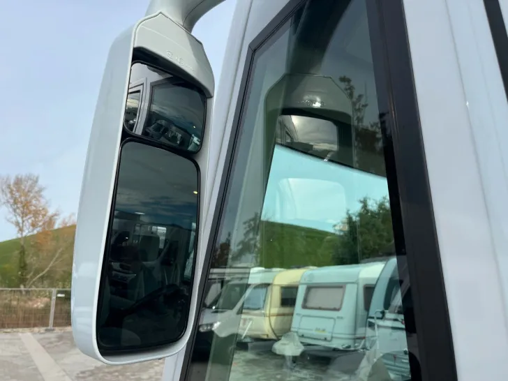 Fahrzeugbild Knaus VAN I 550 MF Solar, Automatik, Klima #49