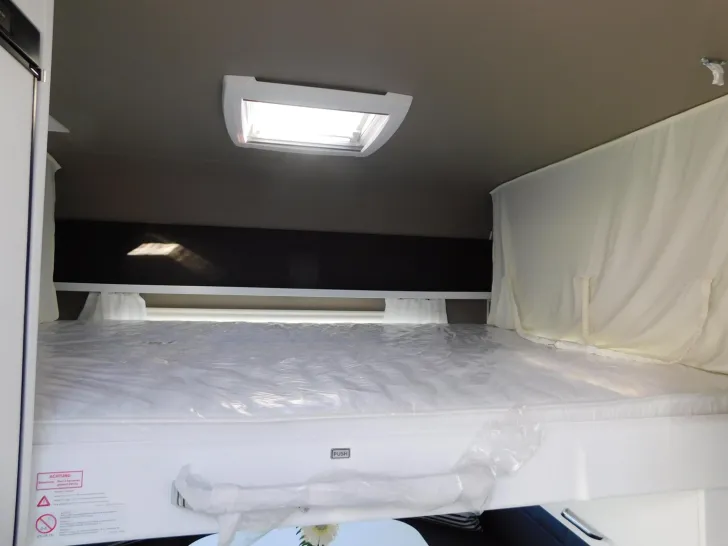 Fahrzeugbild Dethleffs c-go 465 KR up ATC, Duo-COntrol, 6 Schlafplätze #14