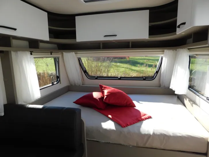 Fahrzeugbild Dethleffs c-go Active 495 QSK Safety-Paket + Bugfenster #9