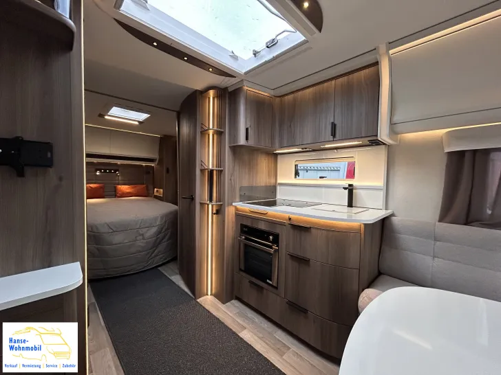 Fahrzeugbild Kabe Ametist 560 GLE KS B8 Queensbett #6