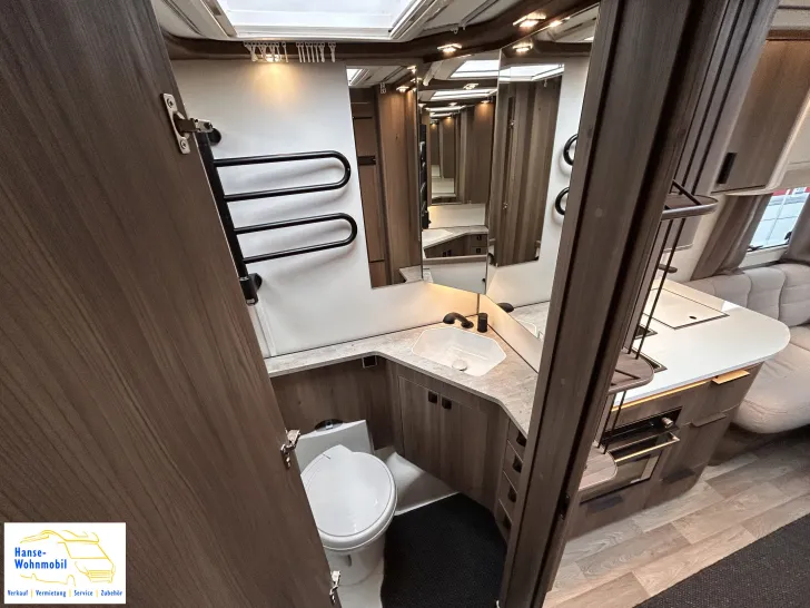 Fahrzeugbild Kabe Ametist 560 GLE KS B8 Queensbett #9