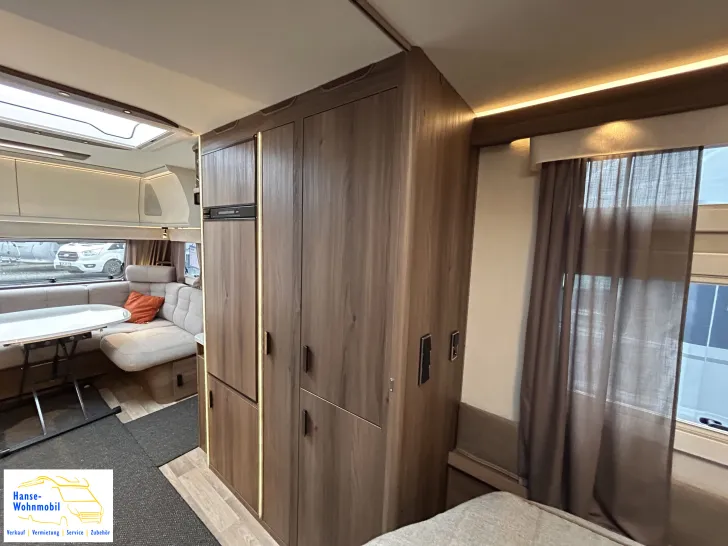 Fahrzeugbild Kabe Ametist 560 GLE KS B8 Queensbett #10