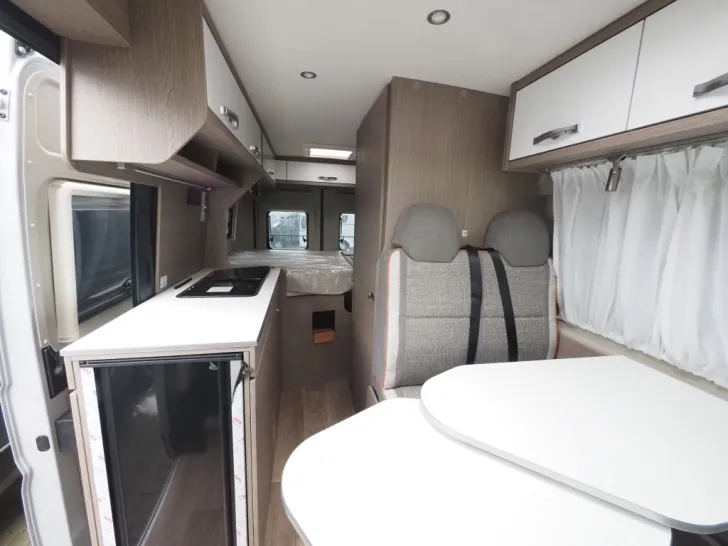 Fahrzeugbild Pössl 2Win S Plus, Markise, Rahmenf., Elegance, uvm. #6