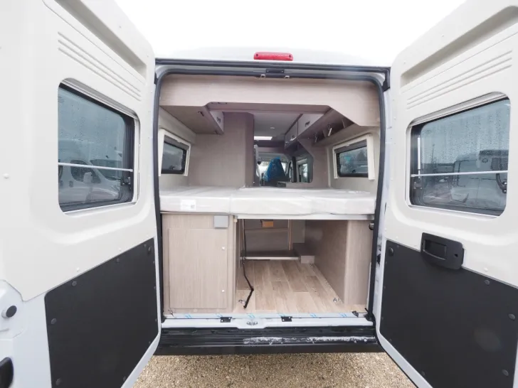 Fahrzeugbild Pössl 2Win S Plus, Markise, Rahmenf., Elegance, uvm. #15