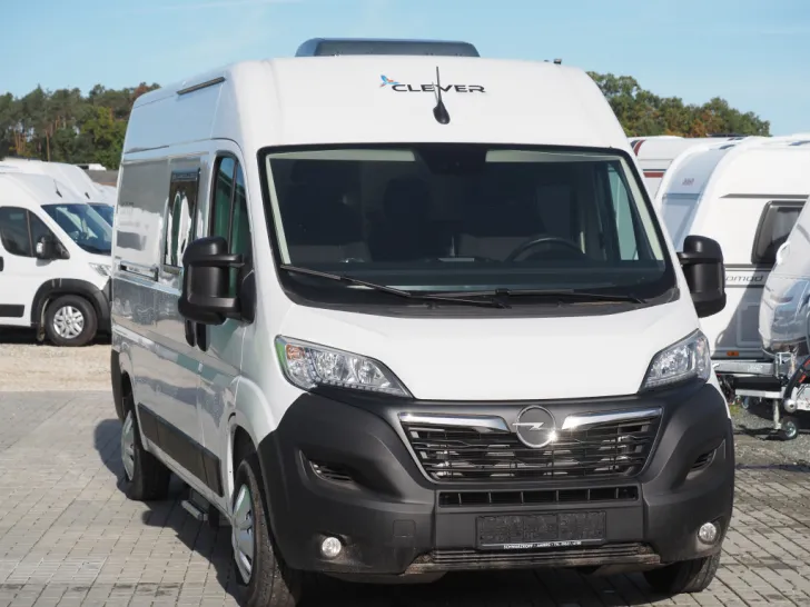 Fahrzeugbild Clever Celebration, Multim./Kamera, Lithium, Markise #2