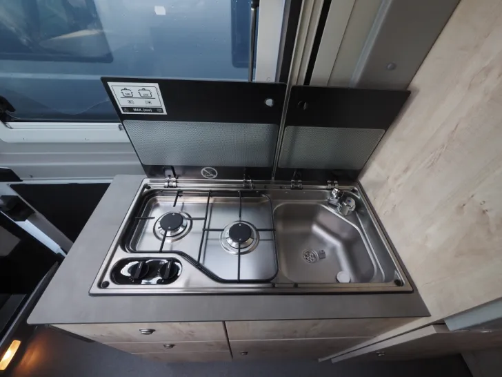 Fahrzeugbild Clever Celebration, Multim./Kamera, Lithium, Markise #9